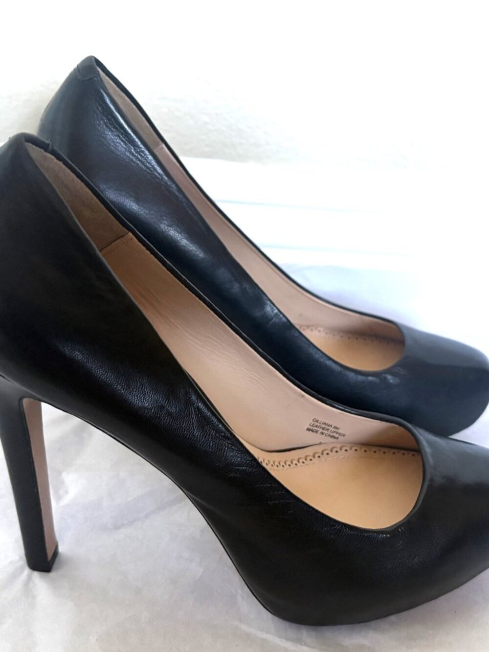 NEW POUR LA VICTOIRE BLACK HIGH HEEL STILETTO PUMPS SIZE: 8 - Picture 3 of 9